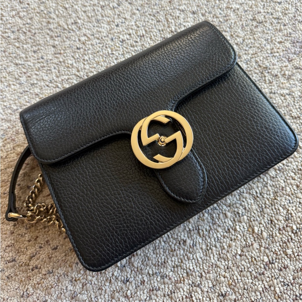 Gucci interlocking bag